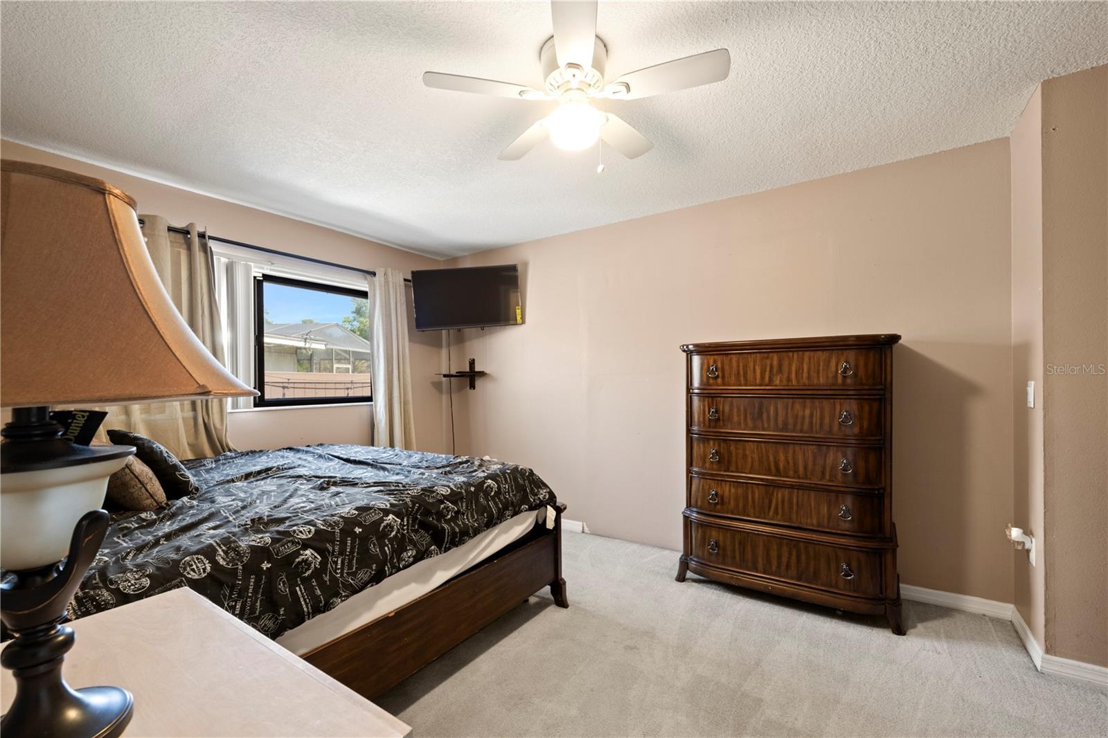 Image 50 of 59 For 14947 Lake Forest Drive