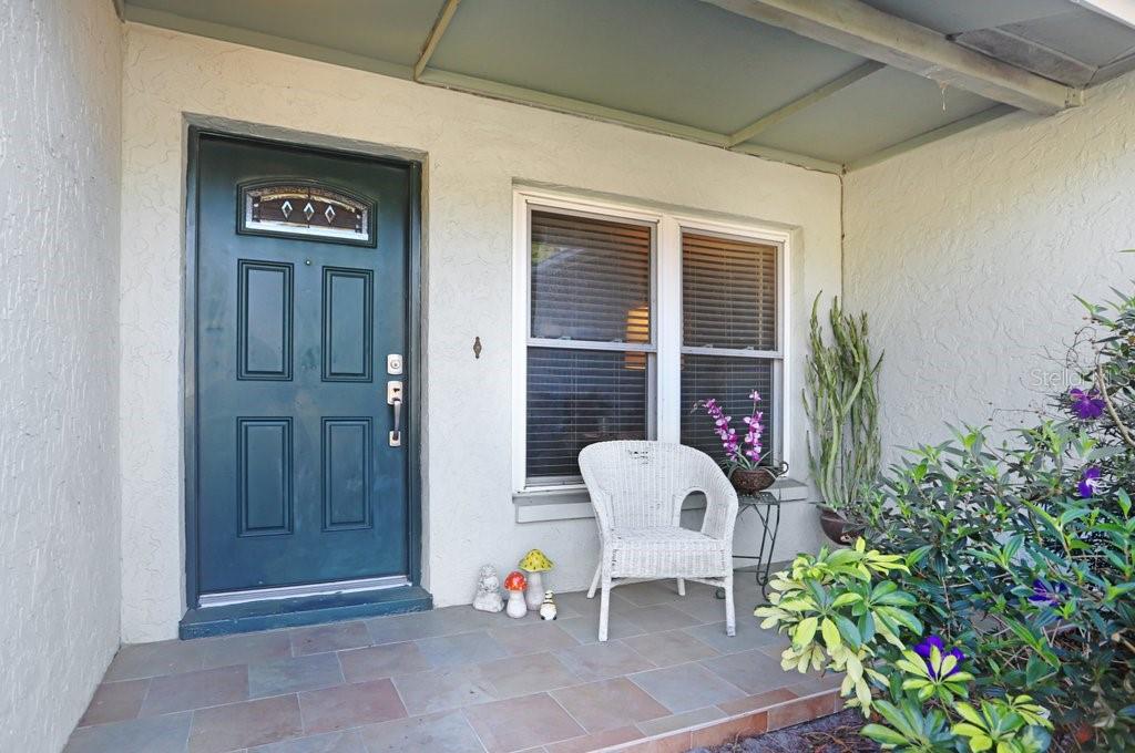 Image 2 of 26 For 14931 Old Pointe Road