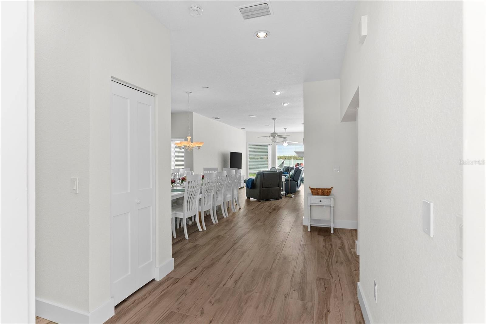 Image 11 of 57 For 11445 9th Street E