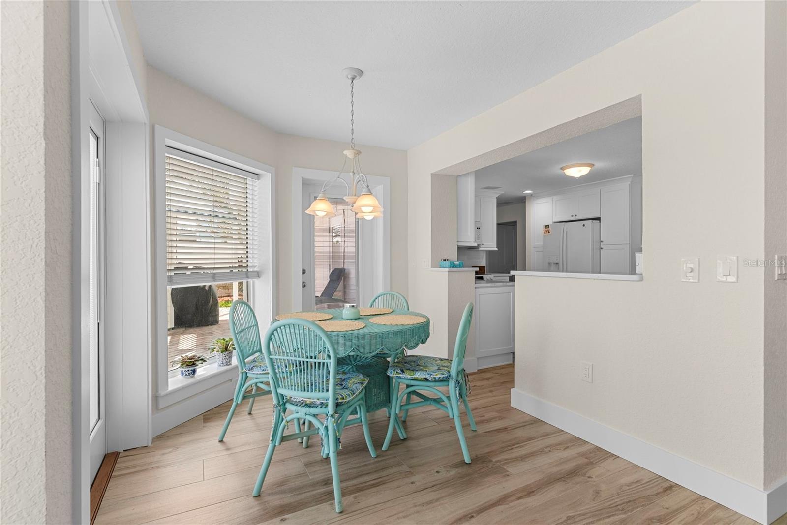 Image 19 of 57 For 11445 9th Street E