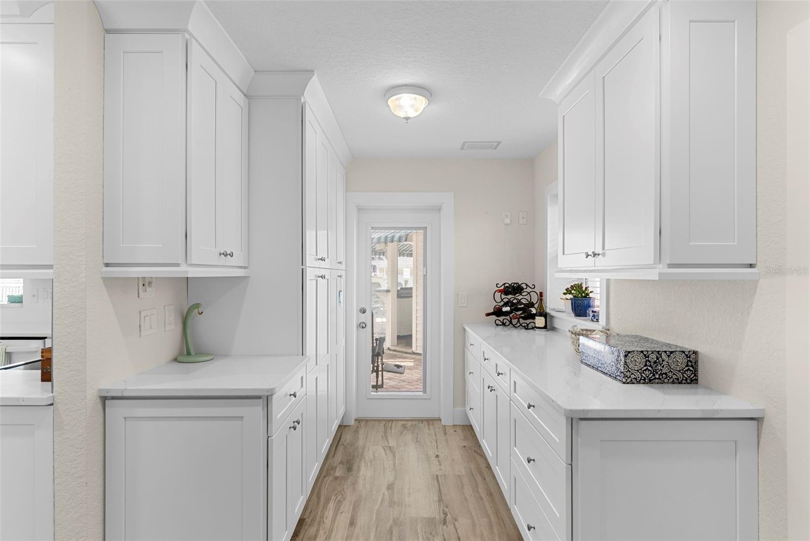 Image 23 of 57 For 11445 9th Street E