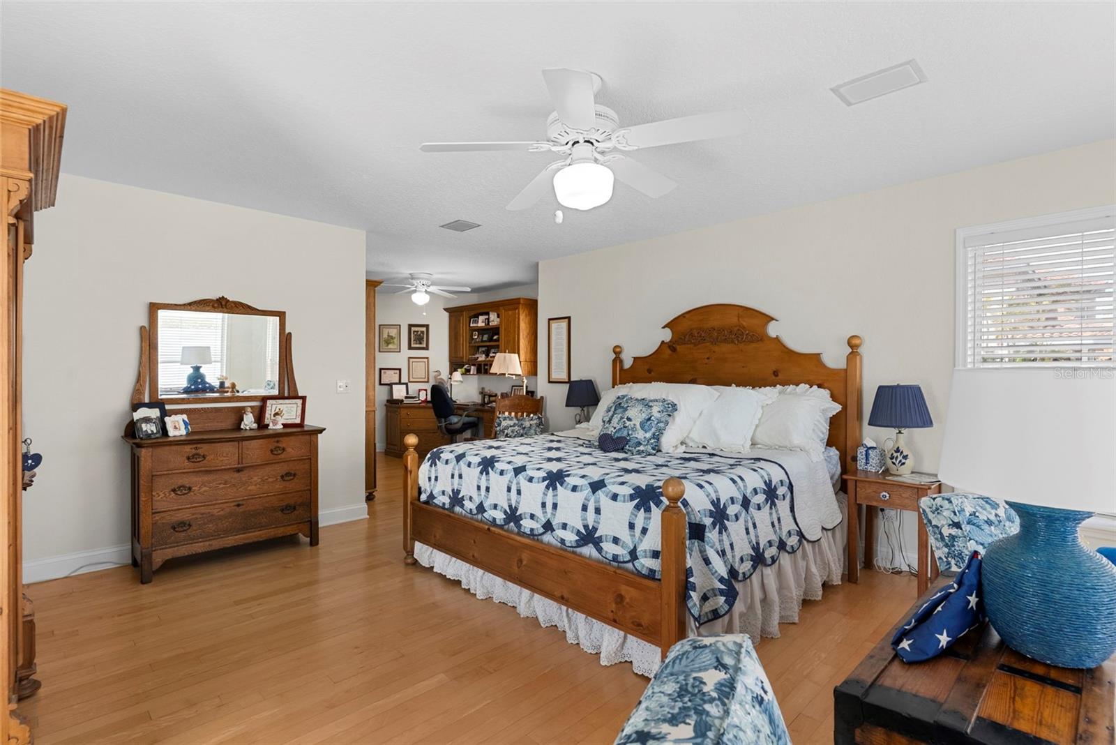 Image 29 of 57 For 11445 9th Street E