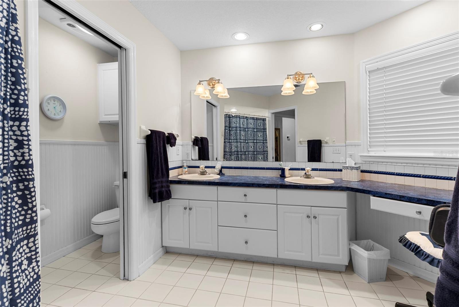 Image 32 of 57 For 11445 9th Street E