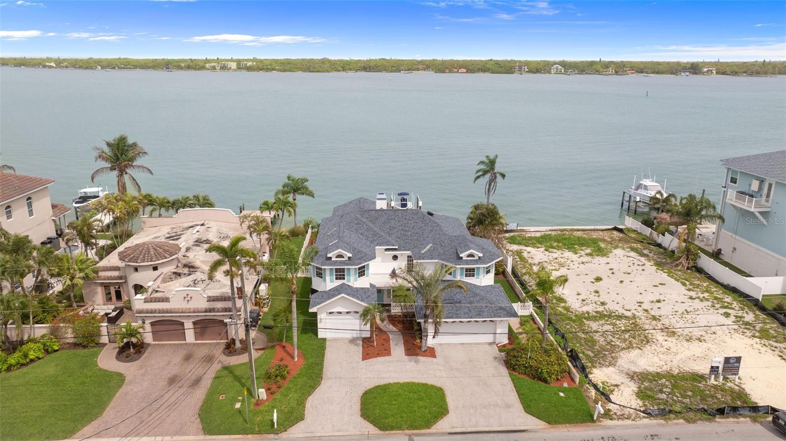 Image 4 of 57 For 11445 9th Street E