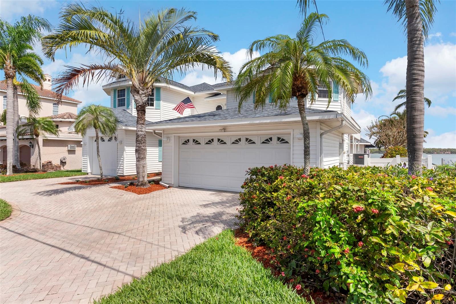 Image 6 of 57 For 11445 9th Street E