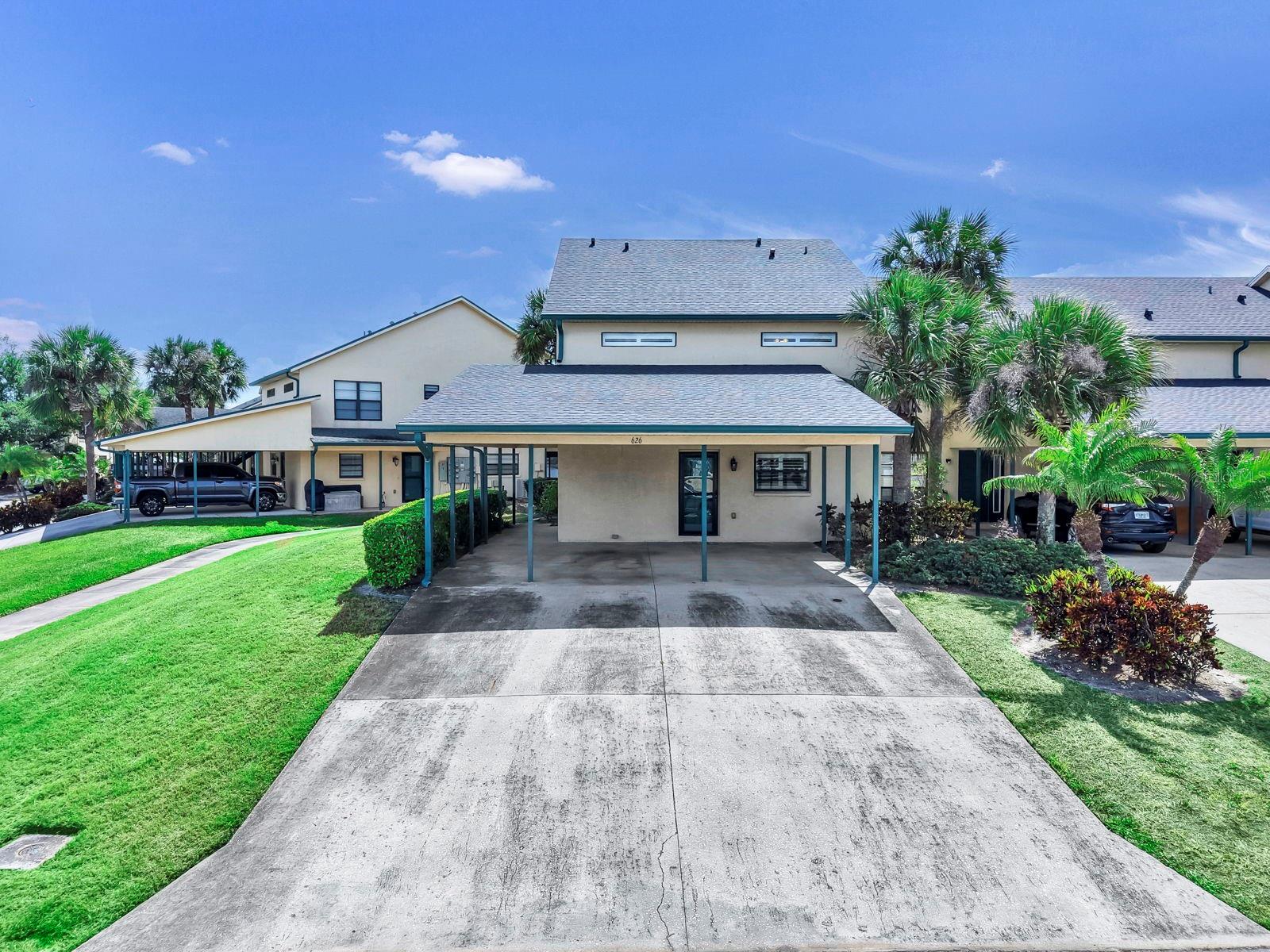 Image 3 of 99 For 626 Yardarm Drive 13