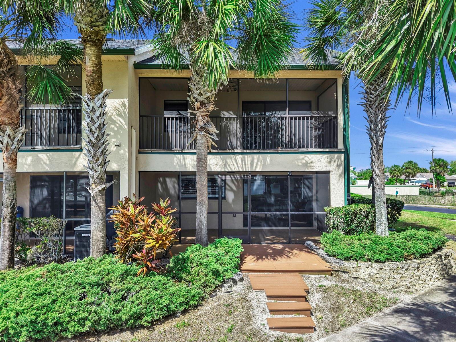 Image 86 of 99 For 626 Yardarm Drive 13