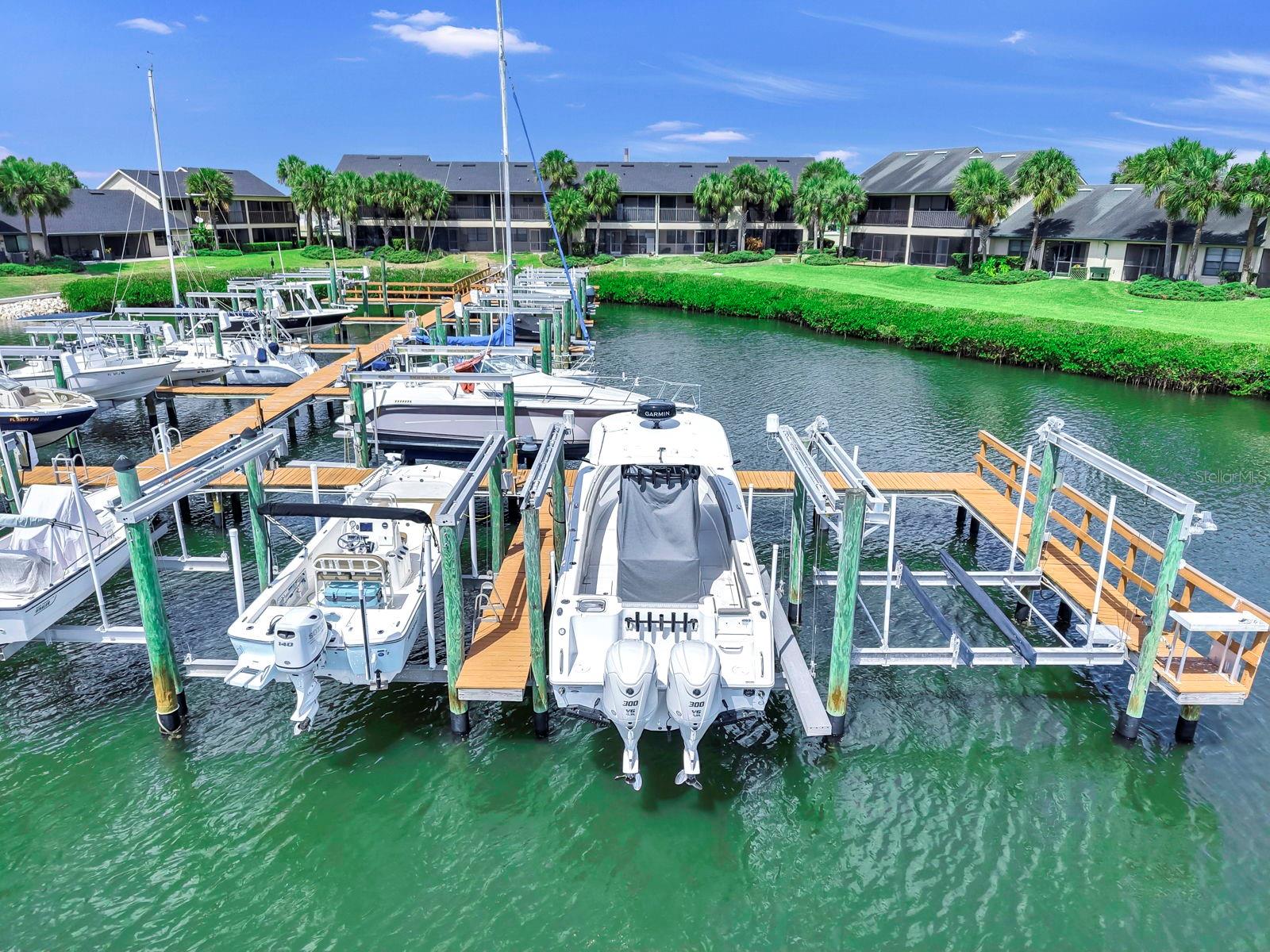 Image 89 of 99 For 626 Yardarm Drive 13