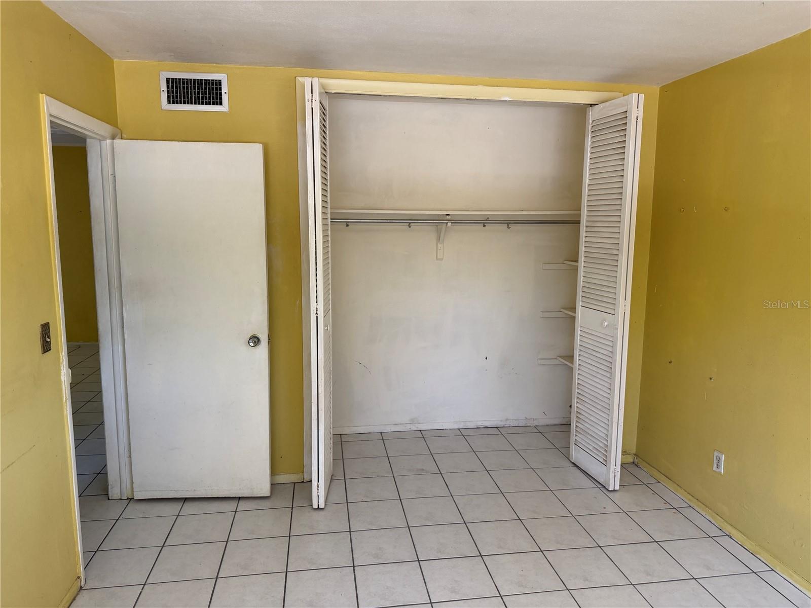 Image 17 of 26 For 1221 Drew Street A2