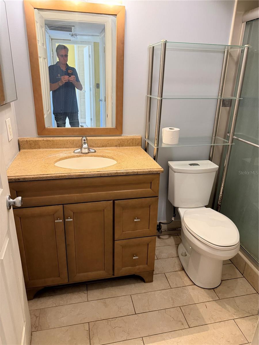 Image 7 of 26 For 1221 Drew Street A2