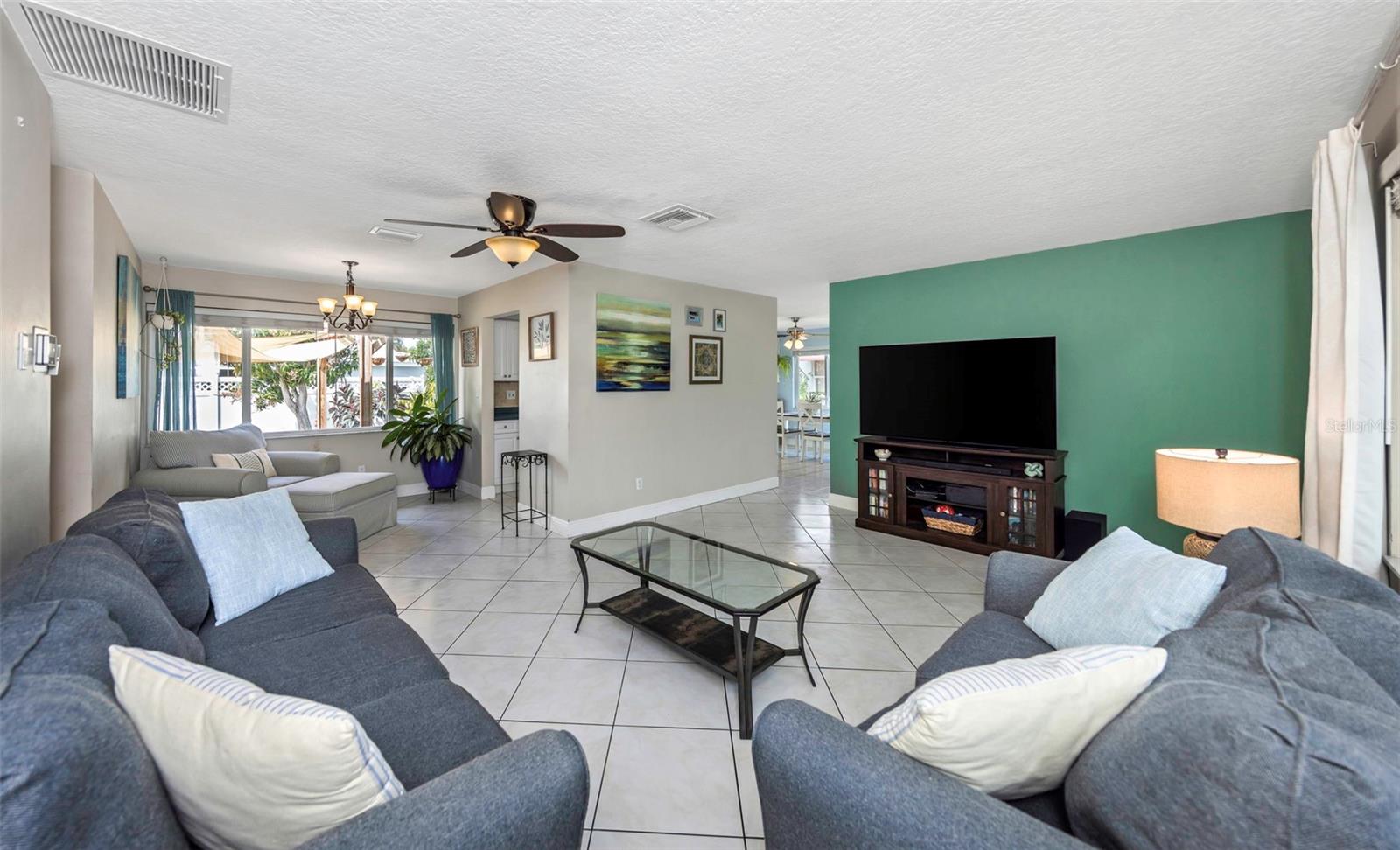 Image 5 of 32 For 2300 Tudor Lane