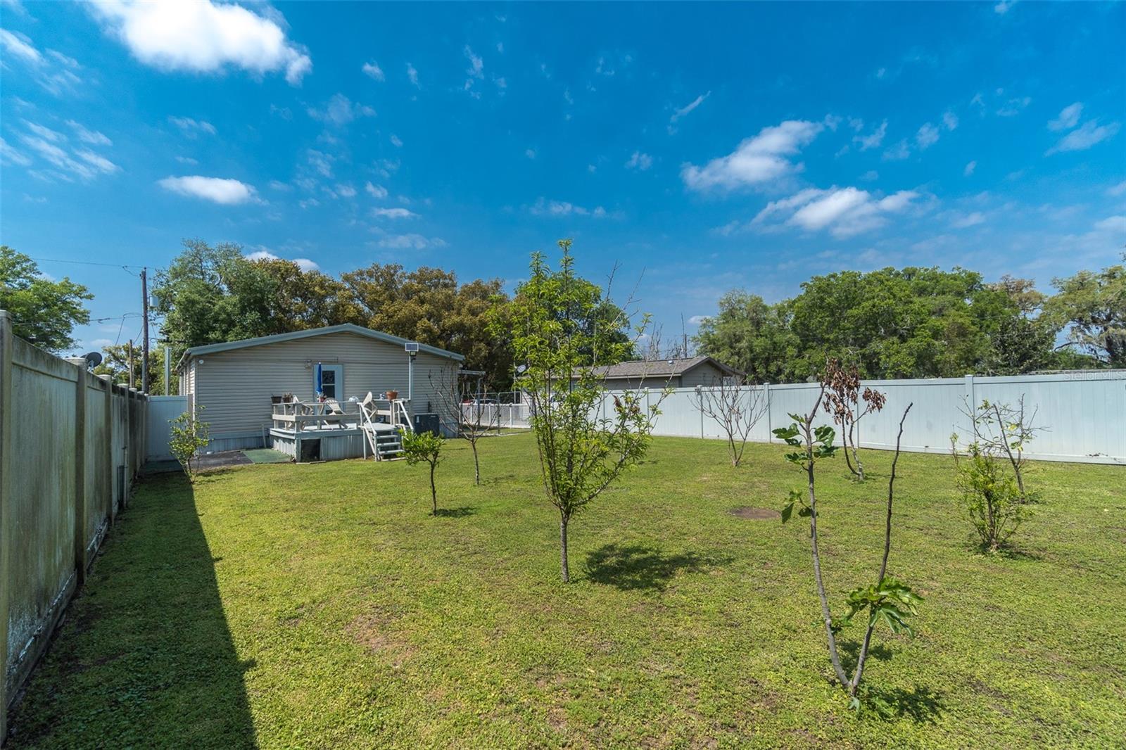 Image 21 of 27 For 14926 Douglas Street