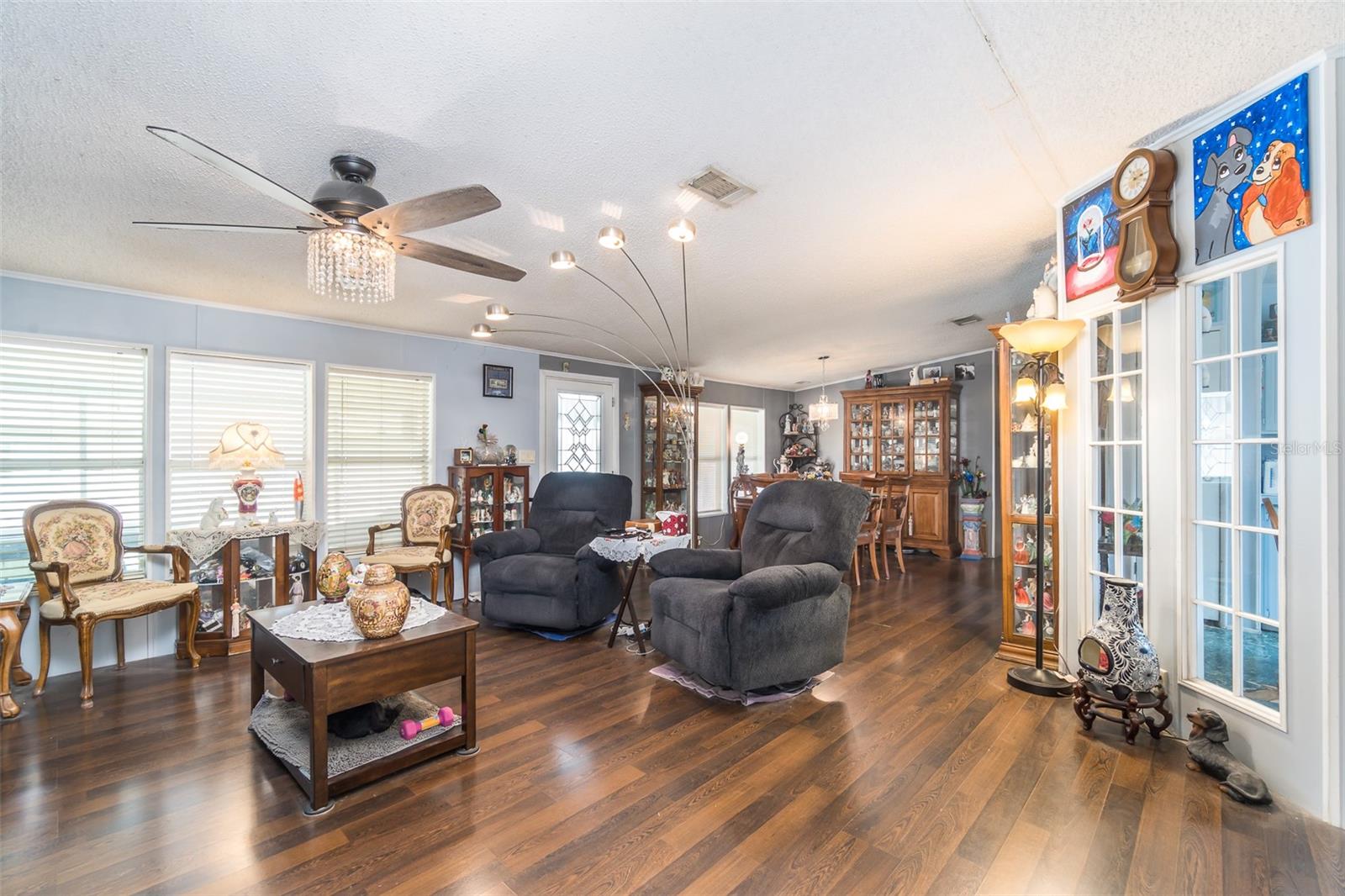 Image 6 of 27 For 14926 Douglas Street