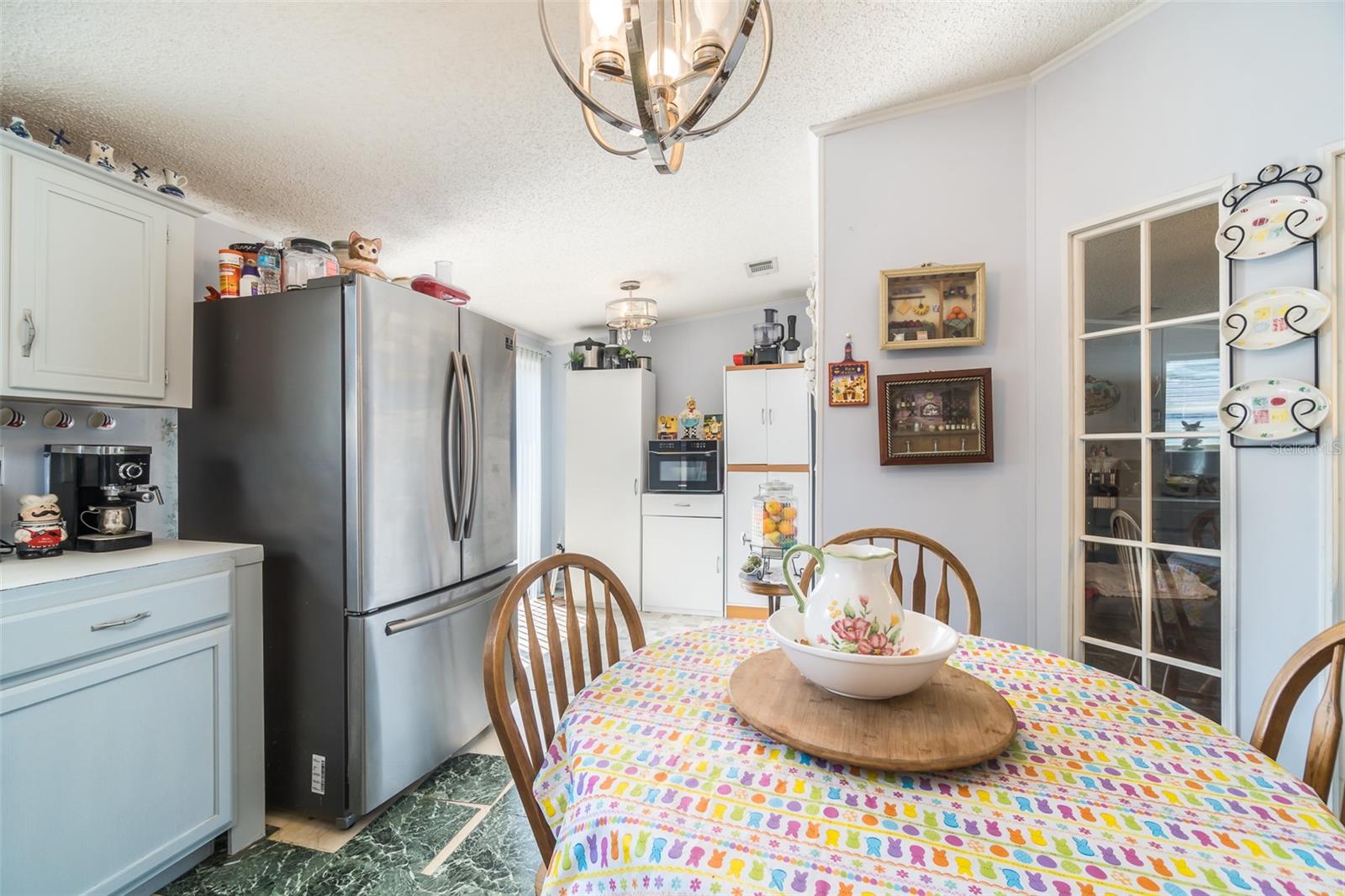 Image 9 of 27 For 14926 Douglas Street