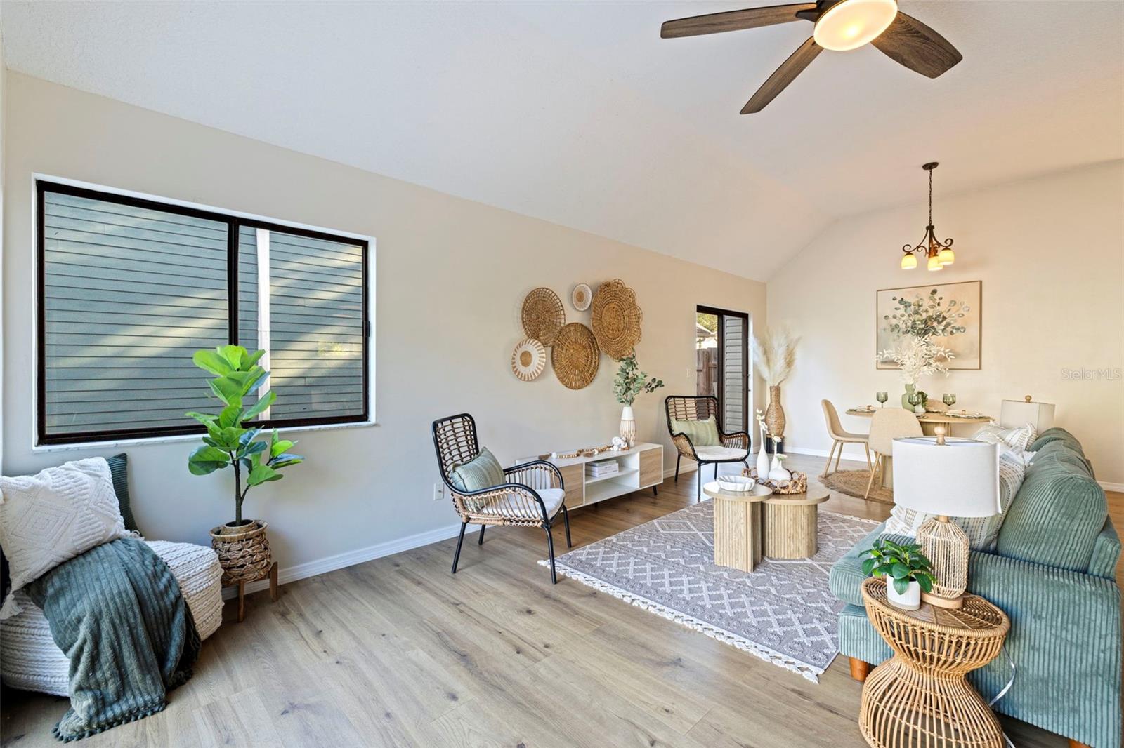 Image 20 of 35 For 3510 Greenglen Circle