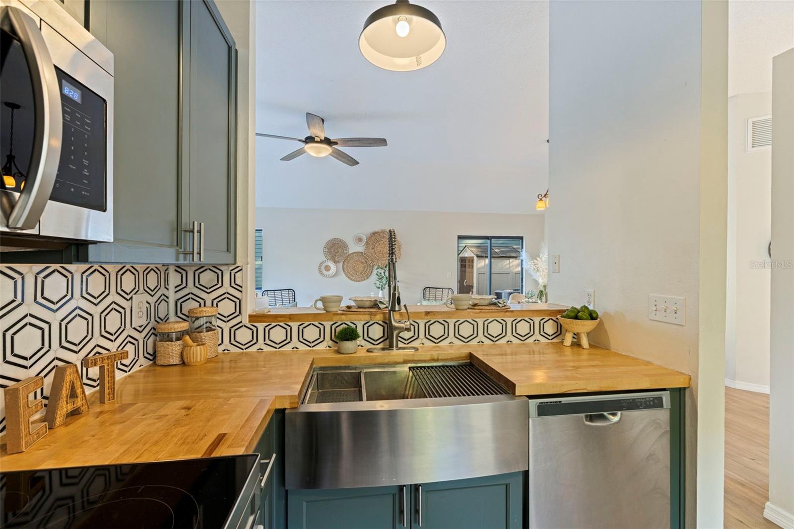 Image 22 of 35 For 3510 Greenglen Circle