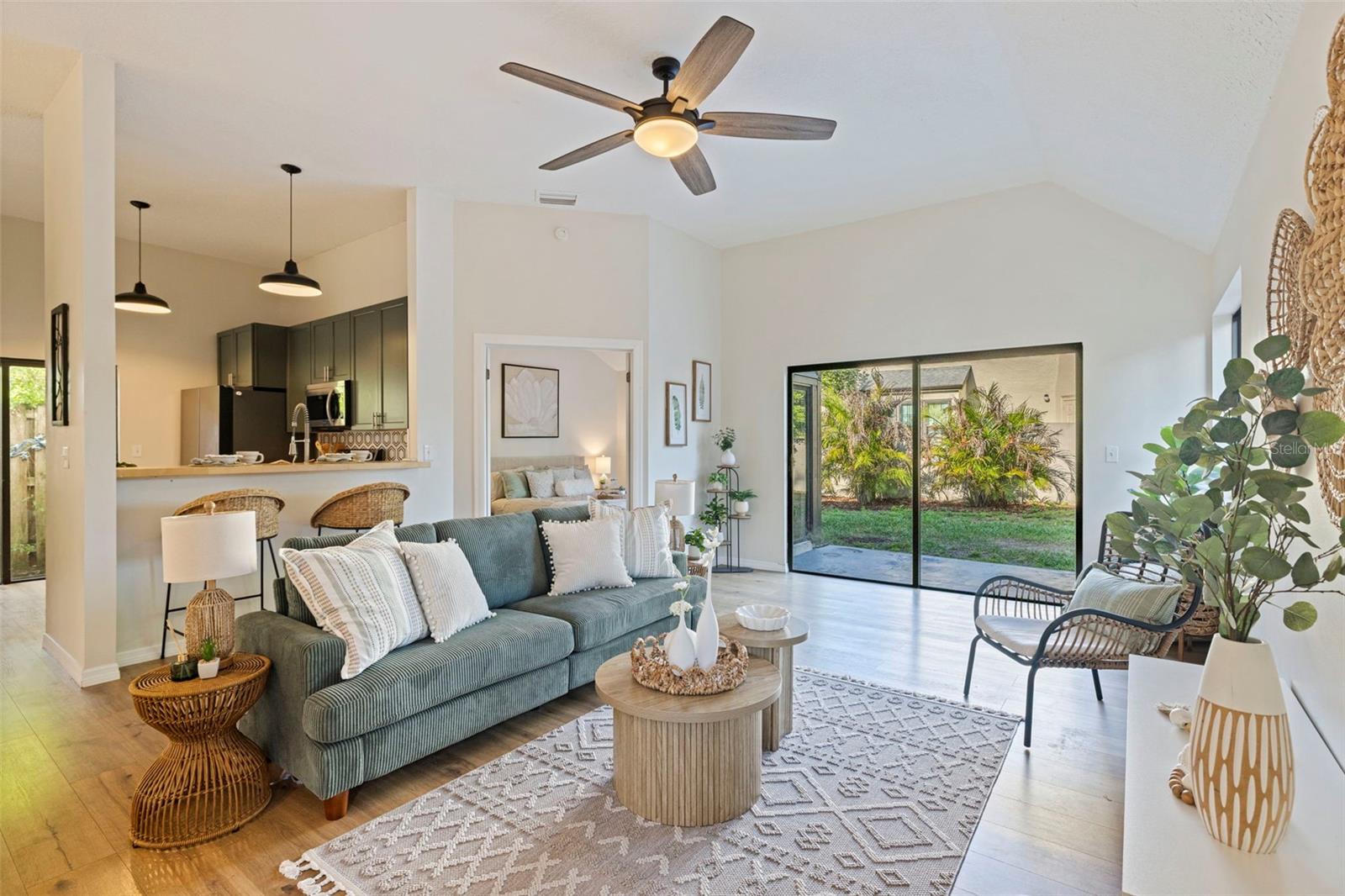 Image 3 of 35 For 3510 Greenglen Circle