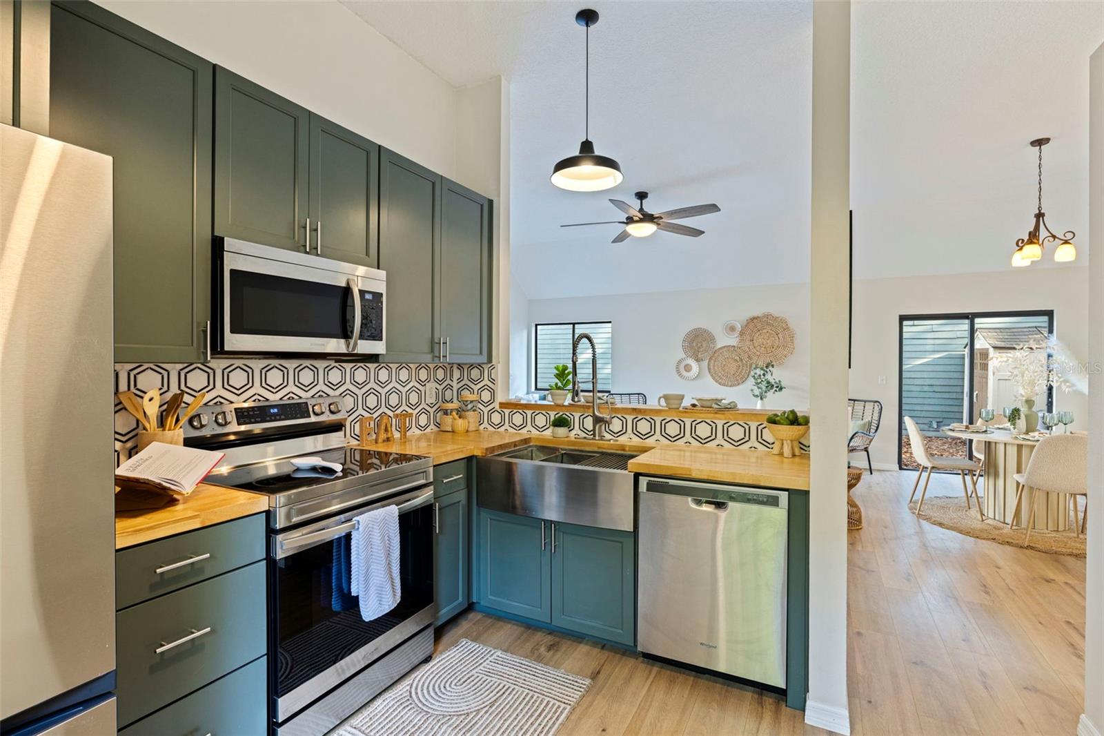 Image 5 of 35 For 3510 Greenglen Circle