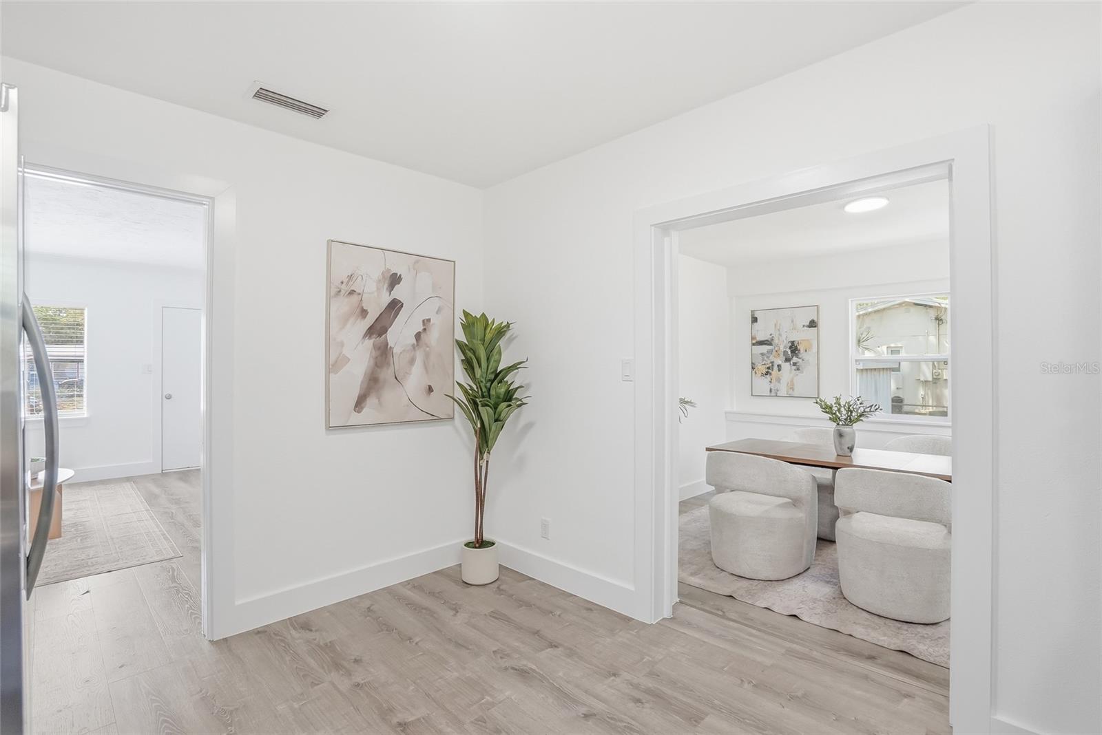 Image 10 of 28 For 7125 5th Avenue N