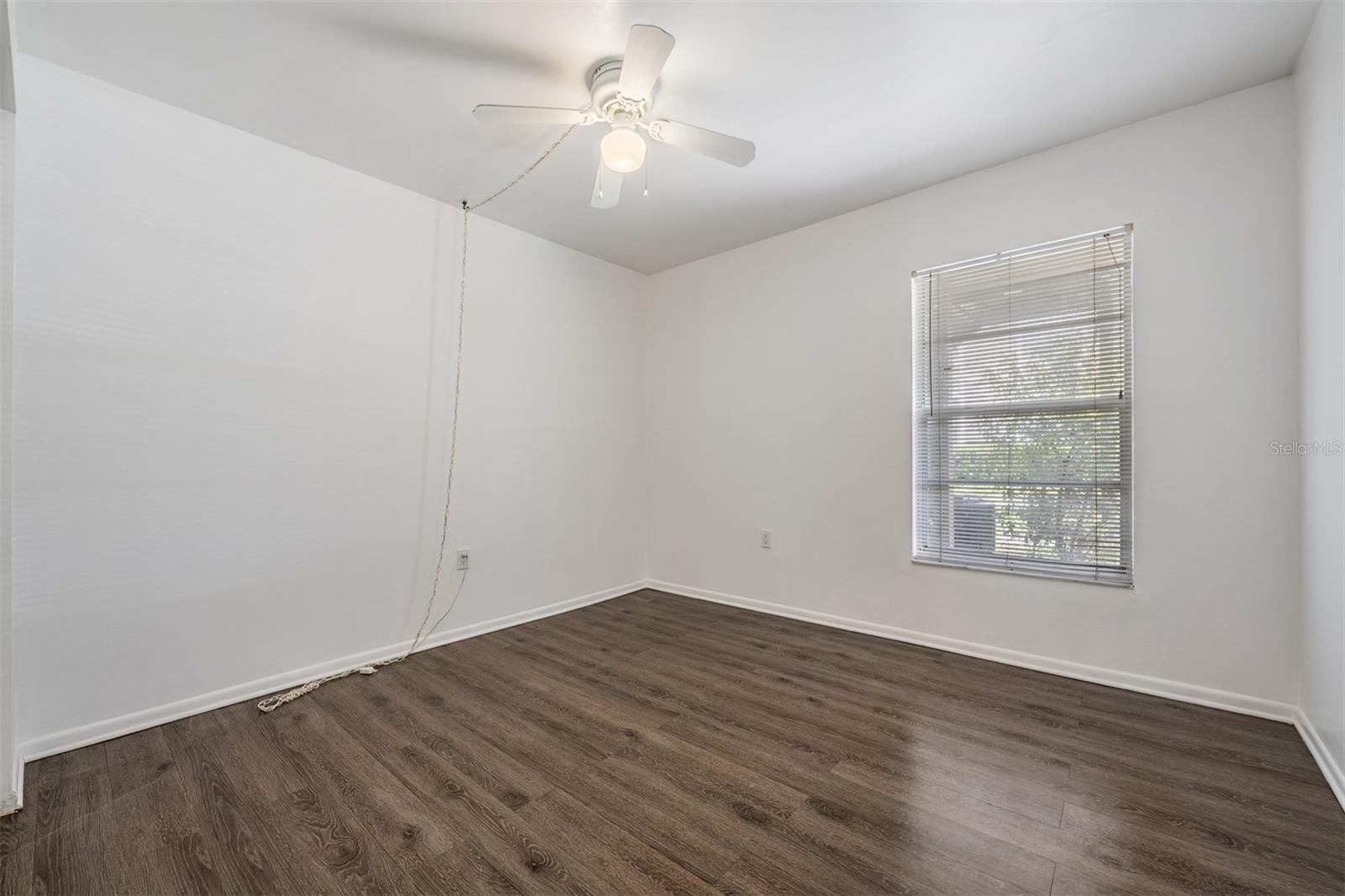 Image 15 of 27 For 4208 Winding Moss Trail 102