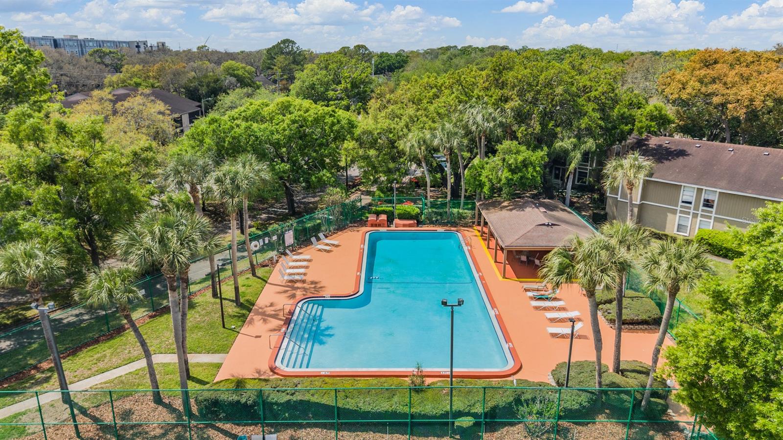 Image 21 of 27 For 4208 Winding Moss Trail 102