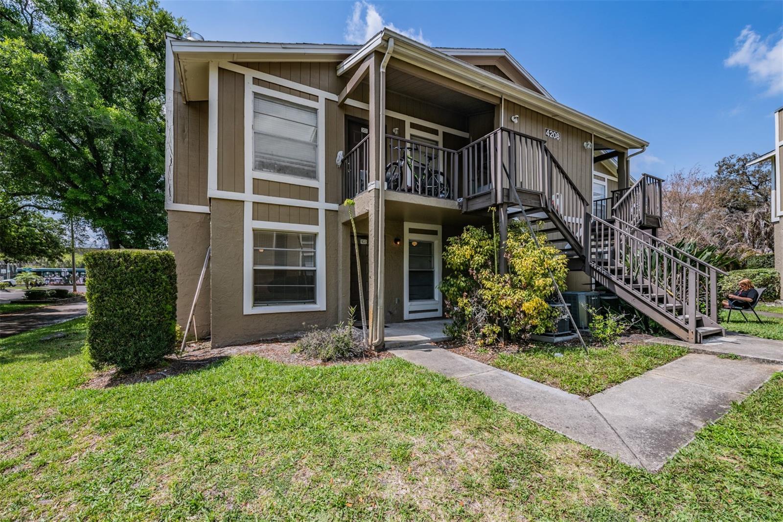 Image 25 of 27 For 4208 Winding Moss Trail 102