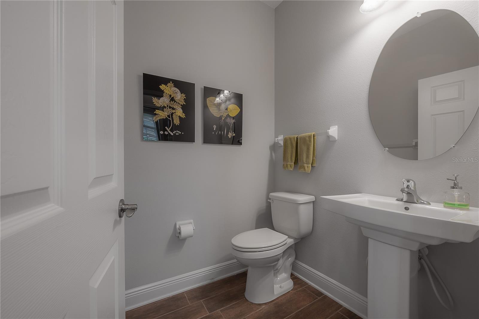 Image 11 of 45 For 9102 Carolina Wren Drive