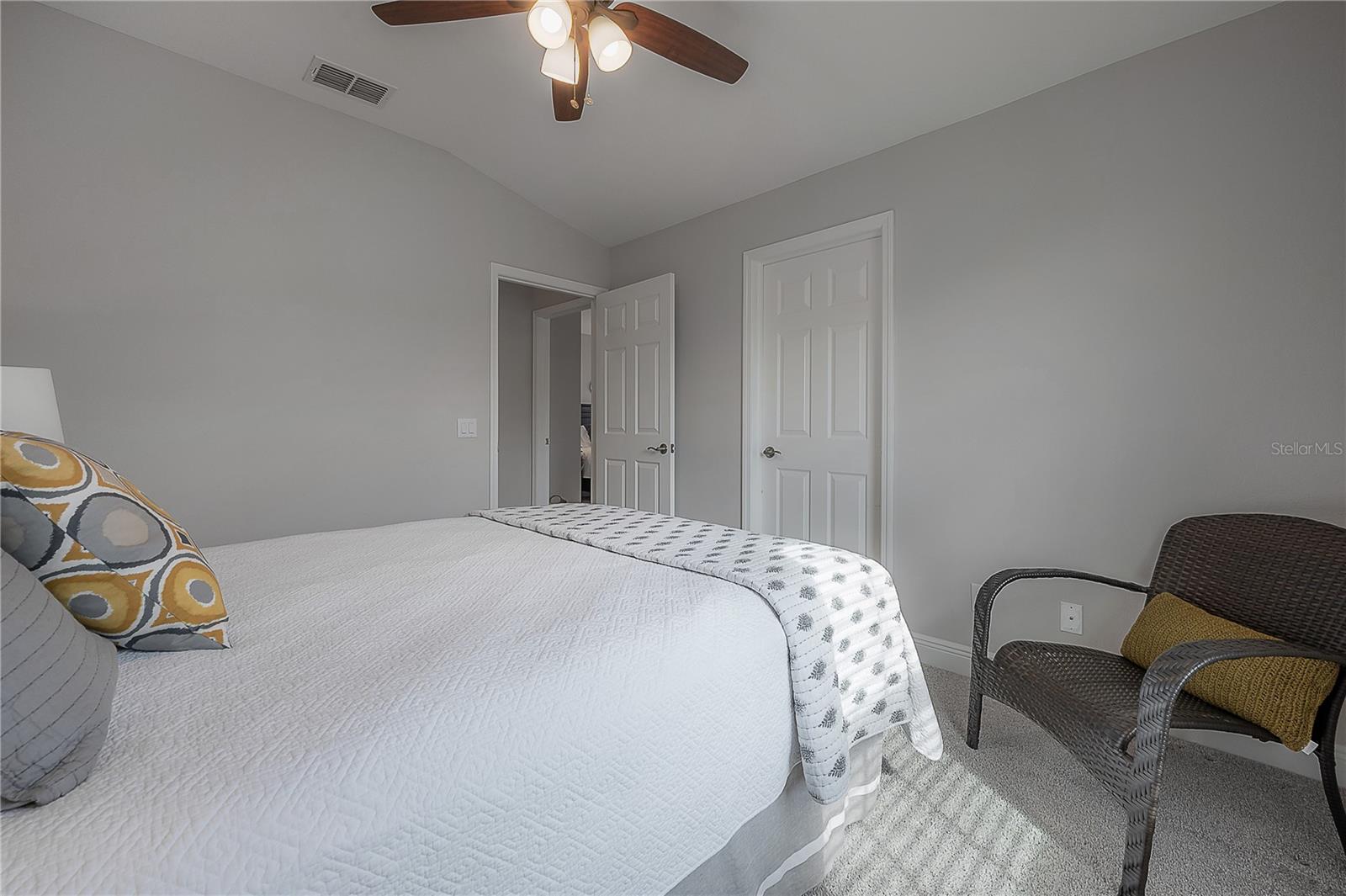 Image 28 of 45 For 9102 Carolina Wren Drive