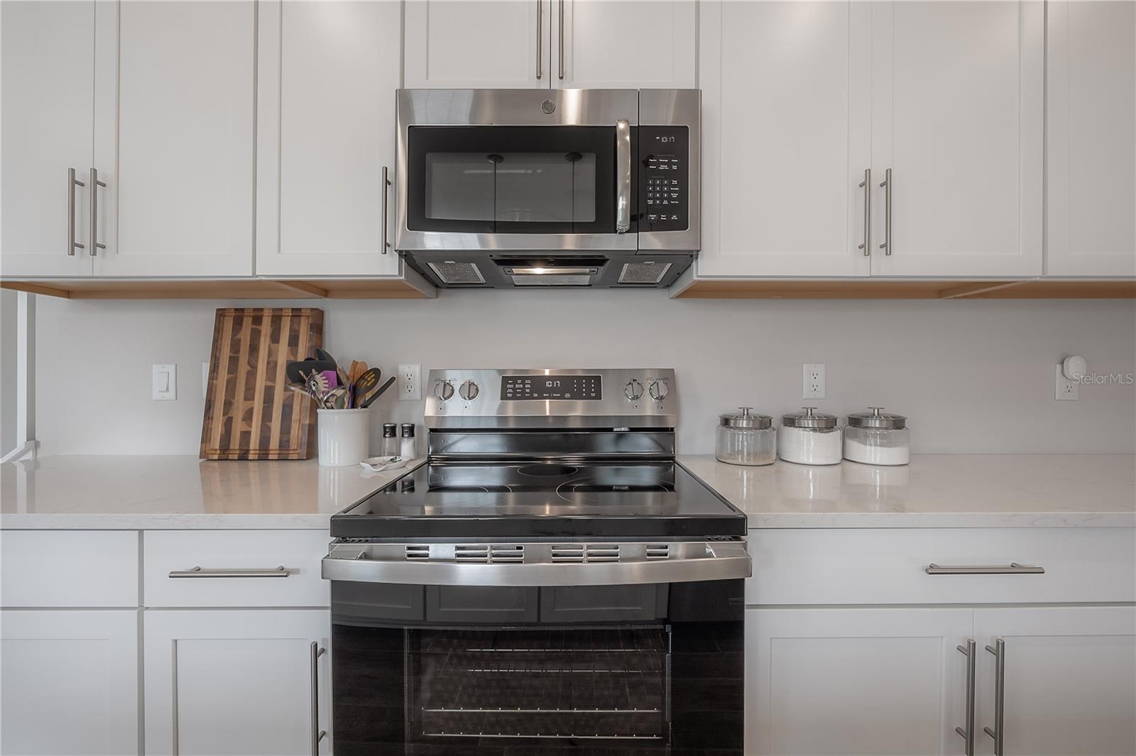 Image 9 of 45 For 9102 Carolina Wren Drive