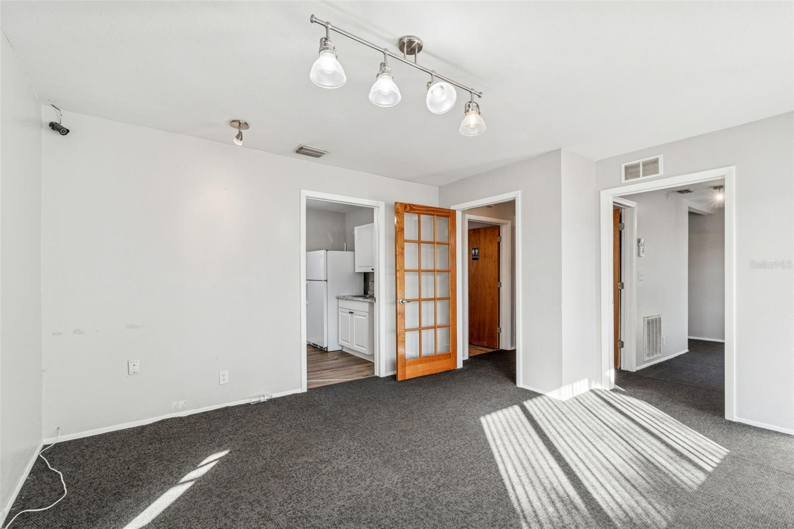 Image 8 of 13 For 801 49th Street N