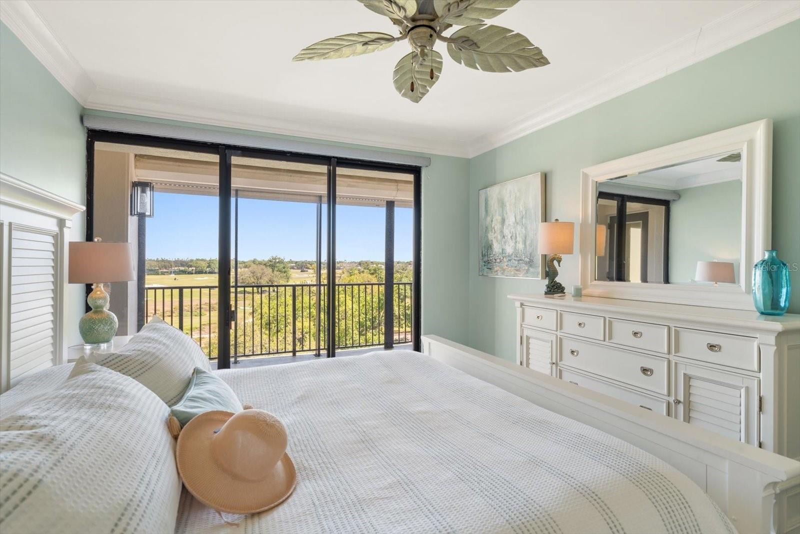 Image 32 of 73 For 6 Belleview Boulevard 608