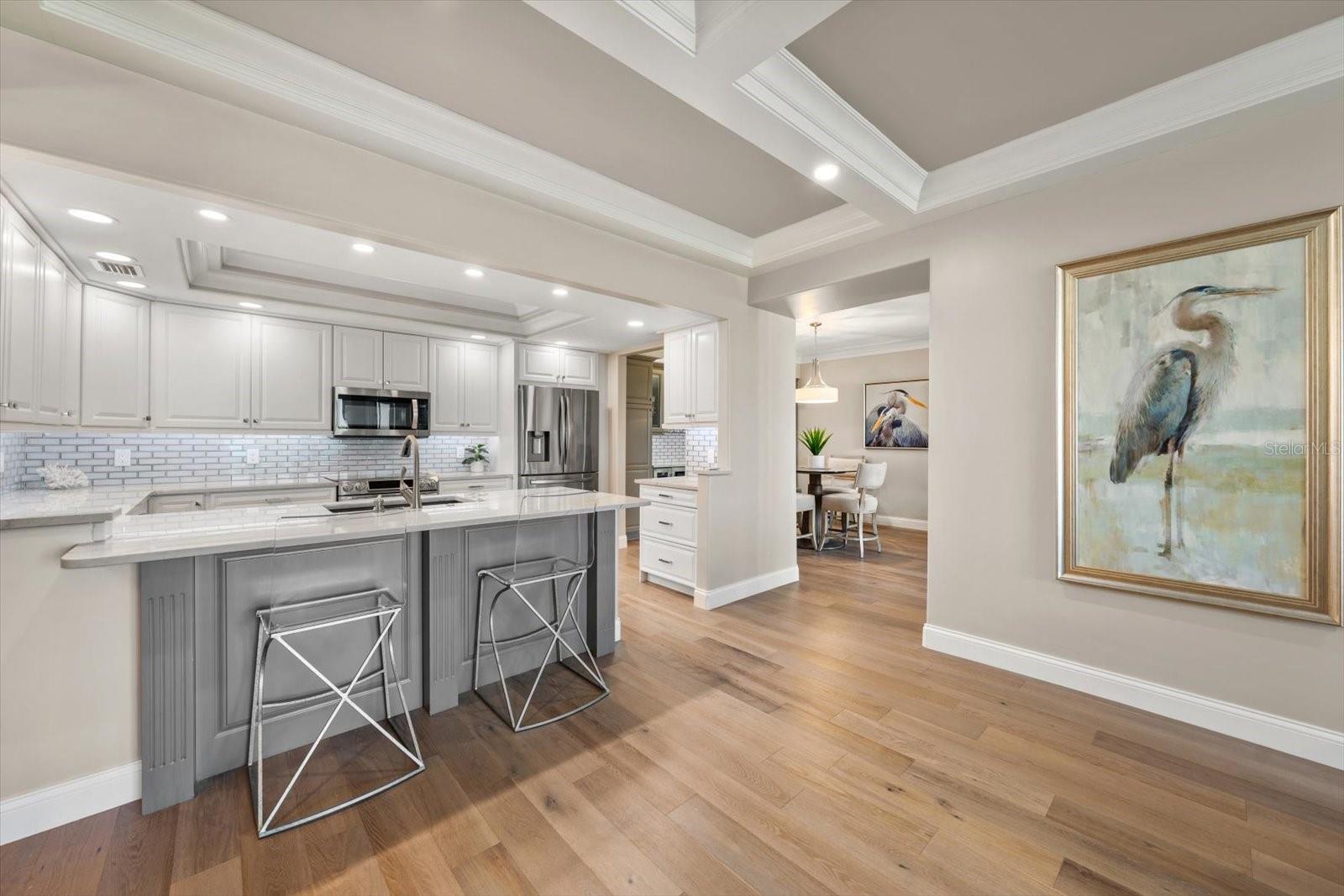 Image 4 of 73 For 6 Belleview Boulevard 608