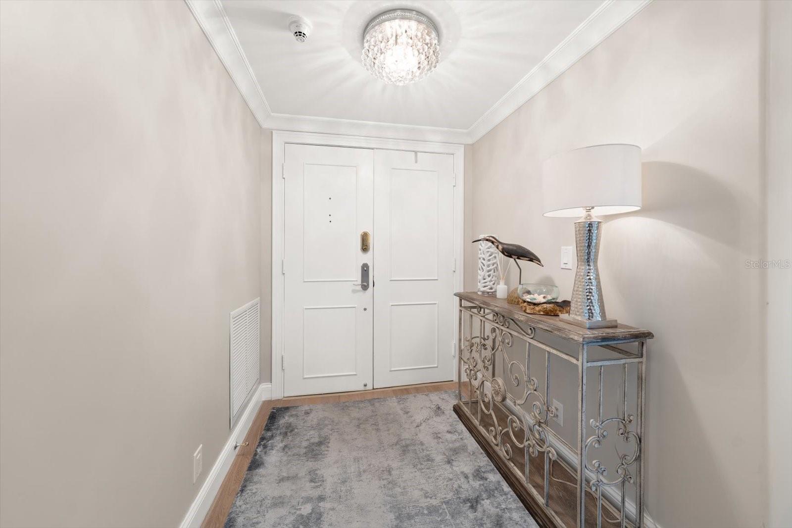 Image 43 of 73 For 6 Belleview Boulevard 608