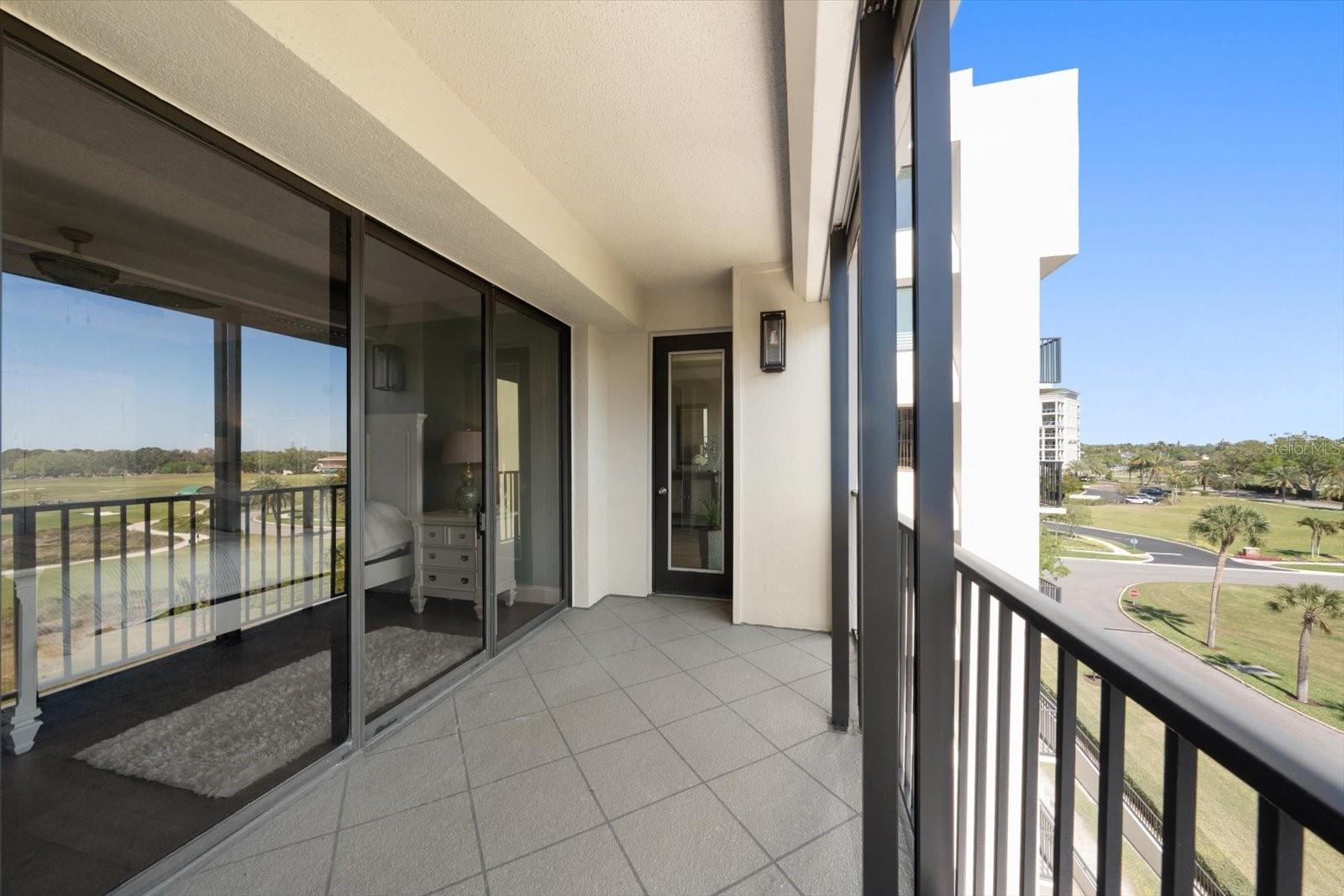 Image 44 of 73 For 6 Belleview Boulevard 608