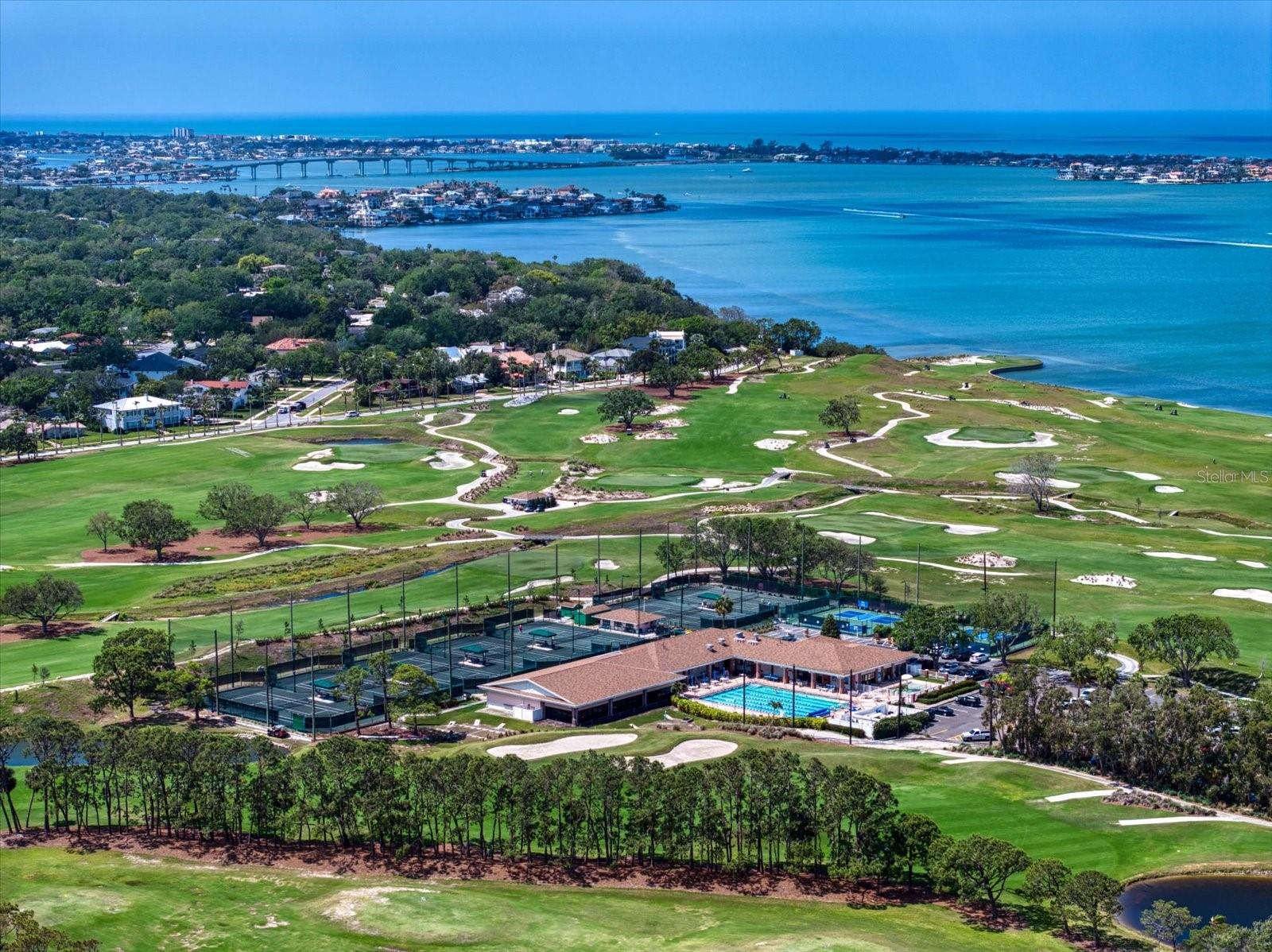 Image 56 of 73 For 6 Belleview Boulevard 608