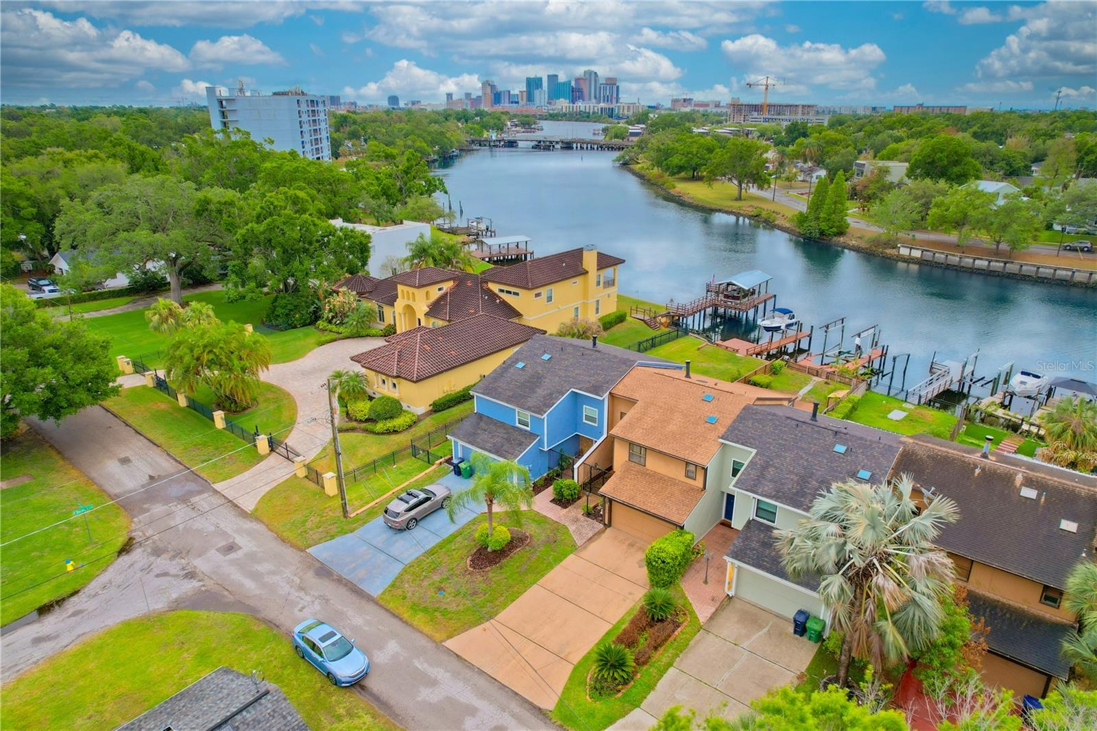 Details for 1304 Charter Street, TAMPA, FL 33602