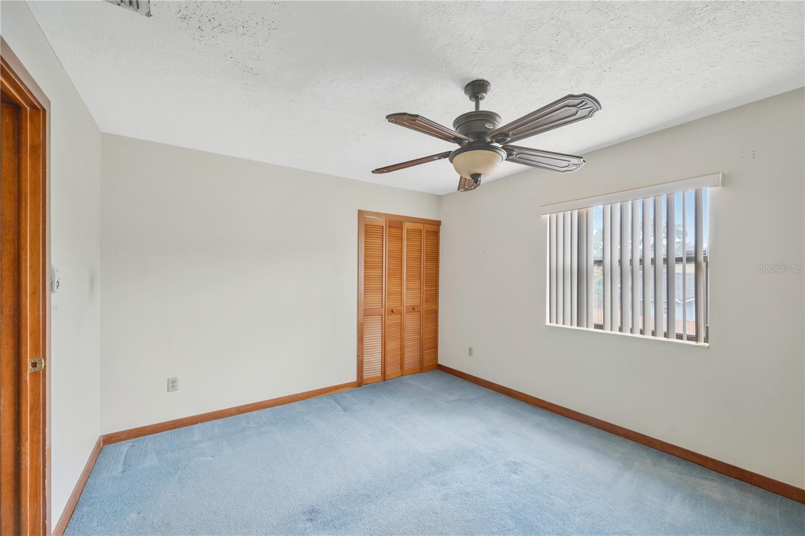 Listing photo id 44 for 1304 Charter Street