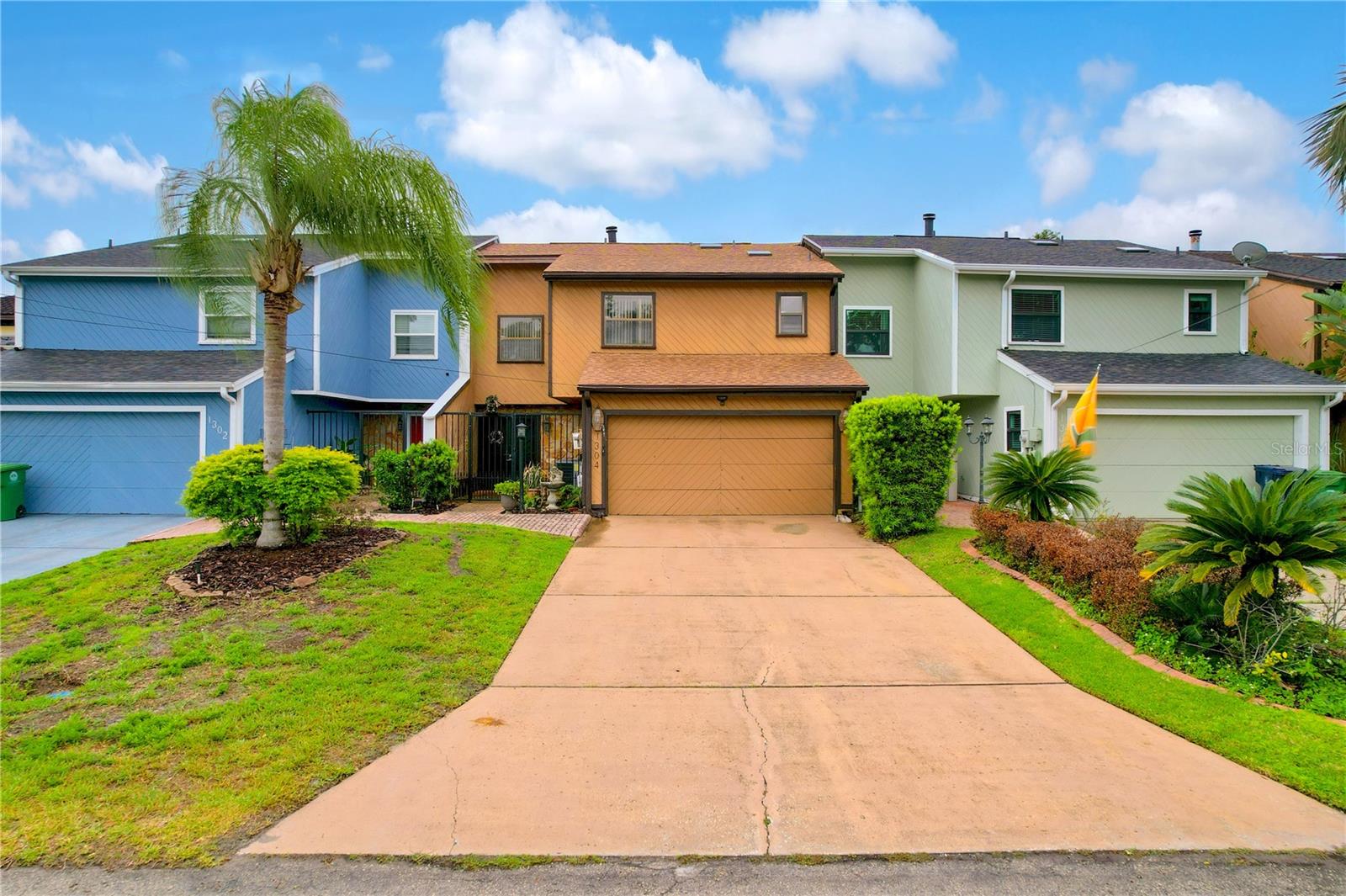 Listing photo id 47 for 1304 Charter Street