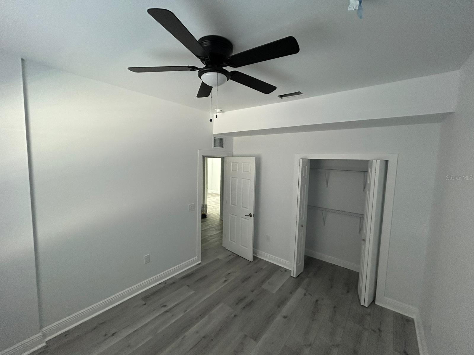 Image 24 of 36 For 705 Orange Avenue