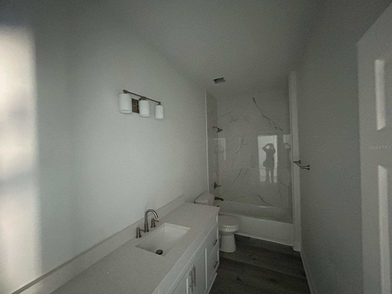 Image 28 of 36 For 705 Orange Avenue