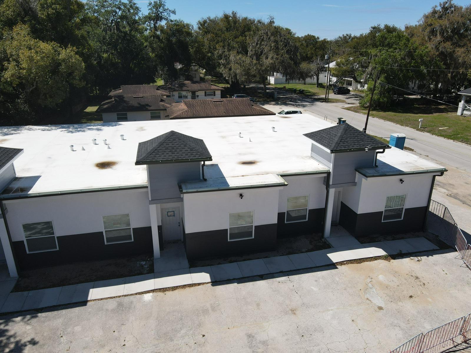 Image 31 of 36 For 705 Orange Avenue