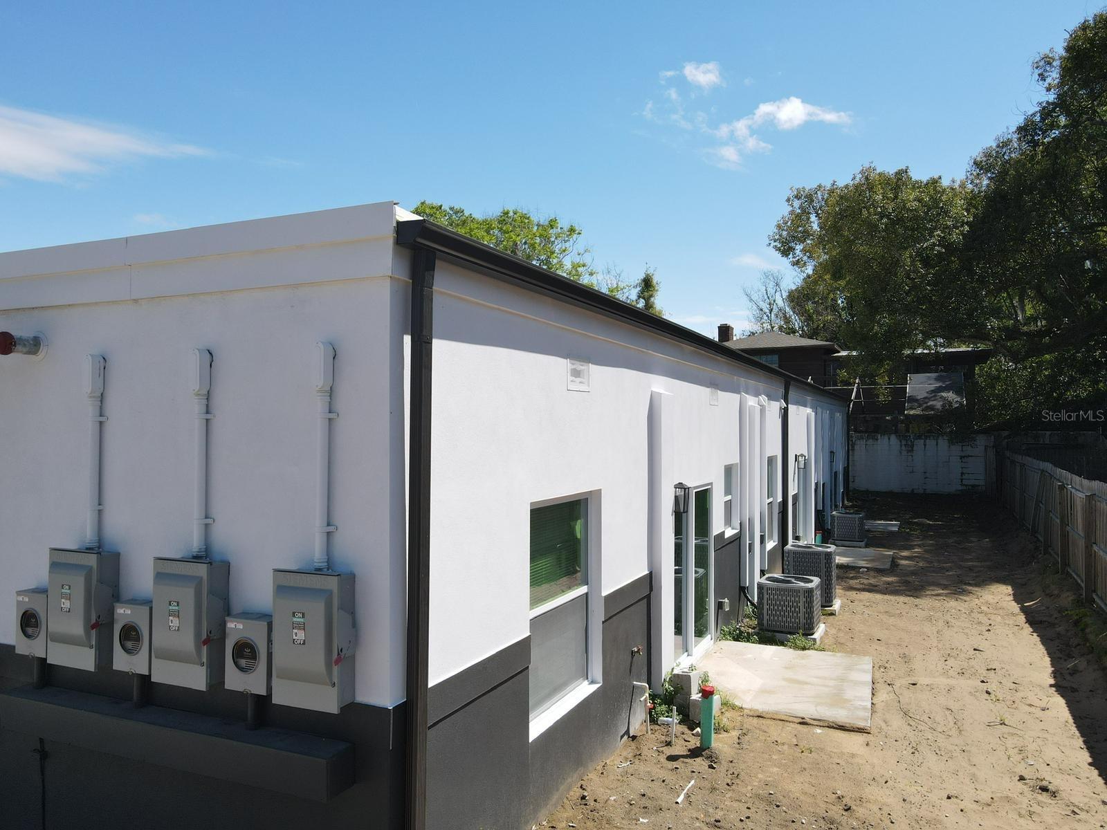 Image 34 of 36 For 705 Orange Avenue