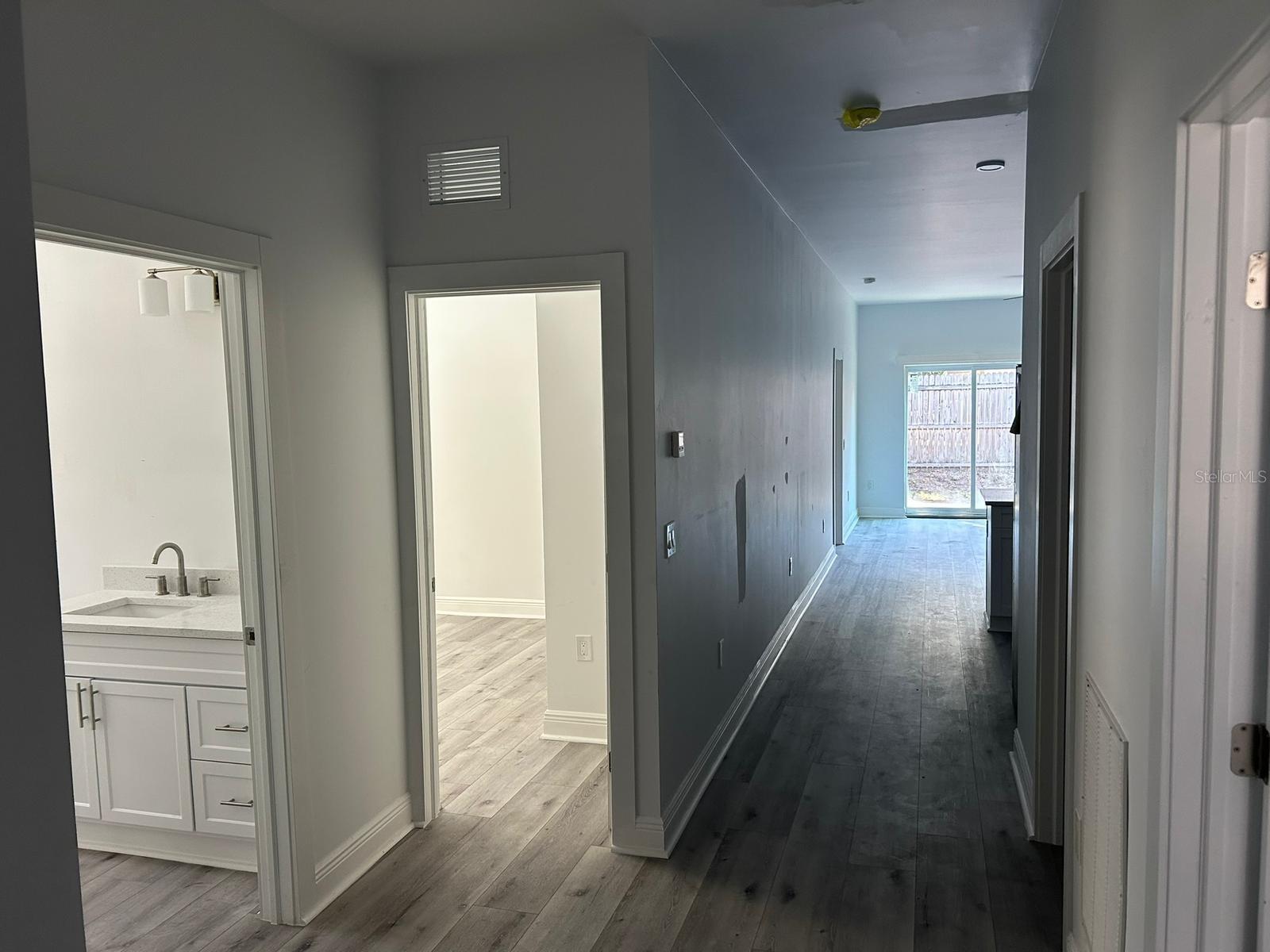 Image 4 of 36 For 705 Orange Avenue