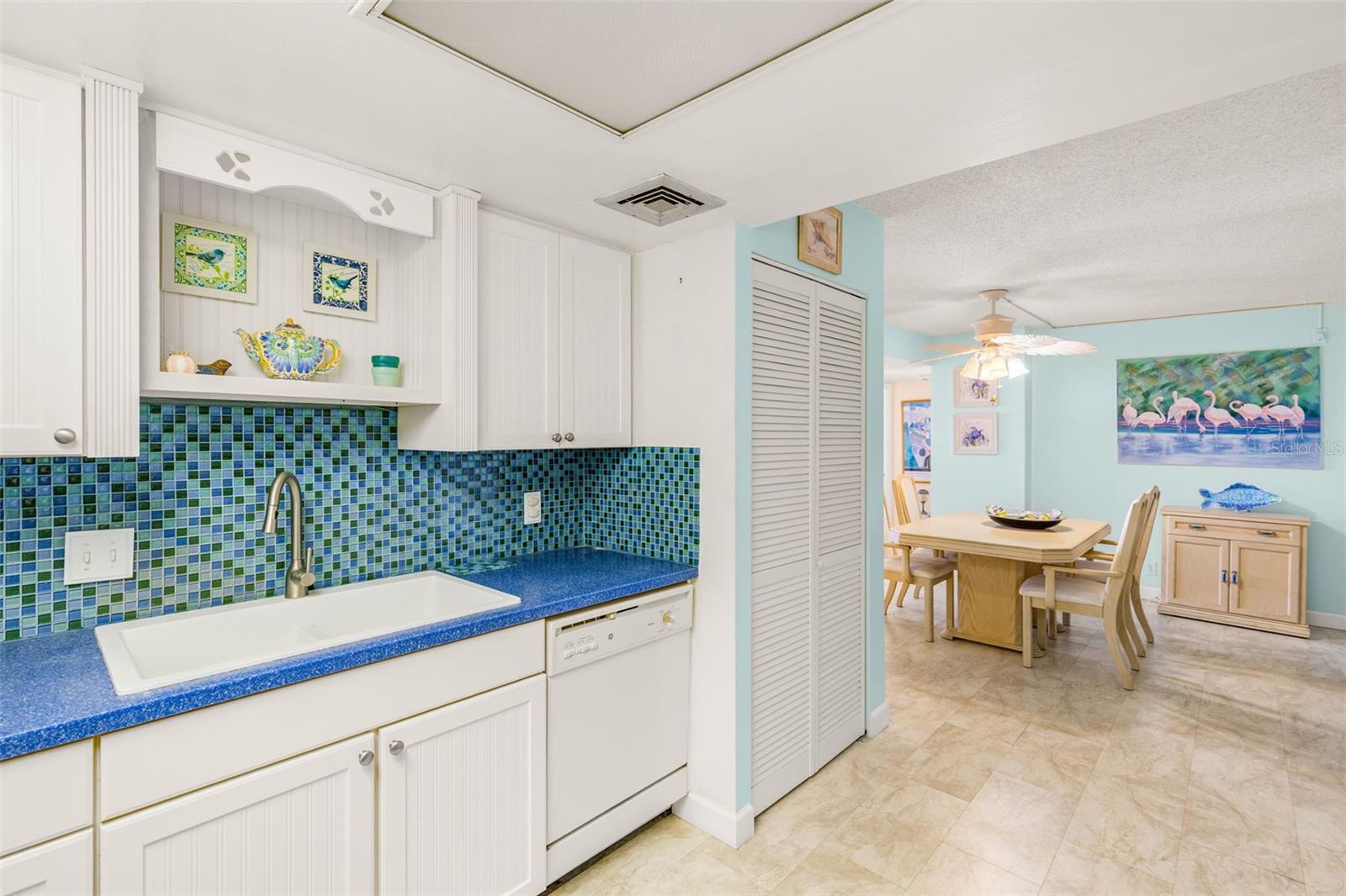 Image 15 of 54 For 1 Key Capri  102e