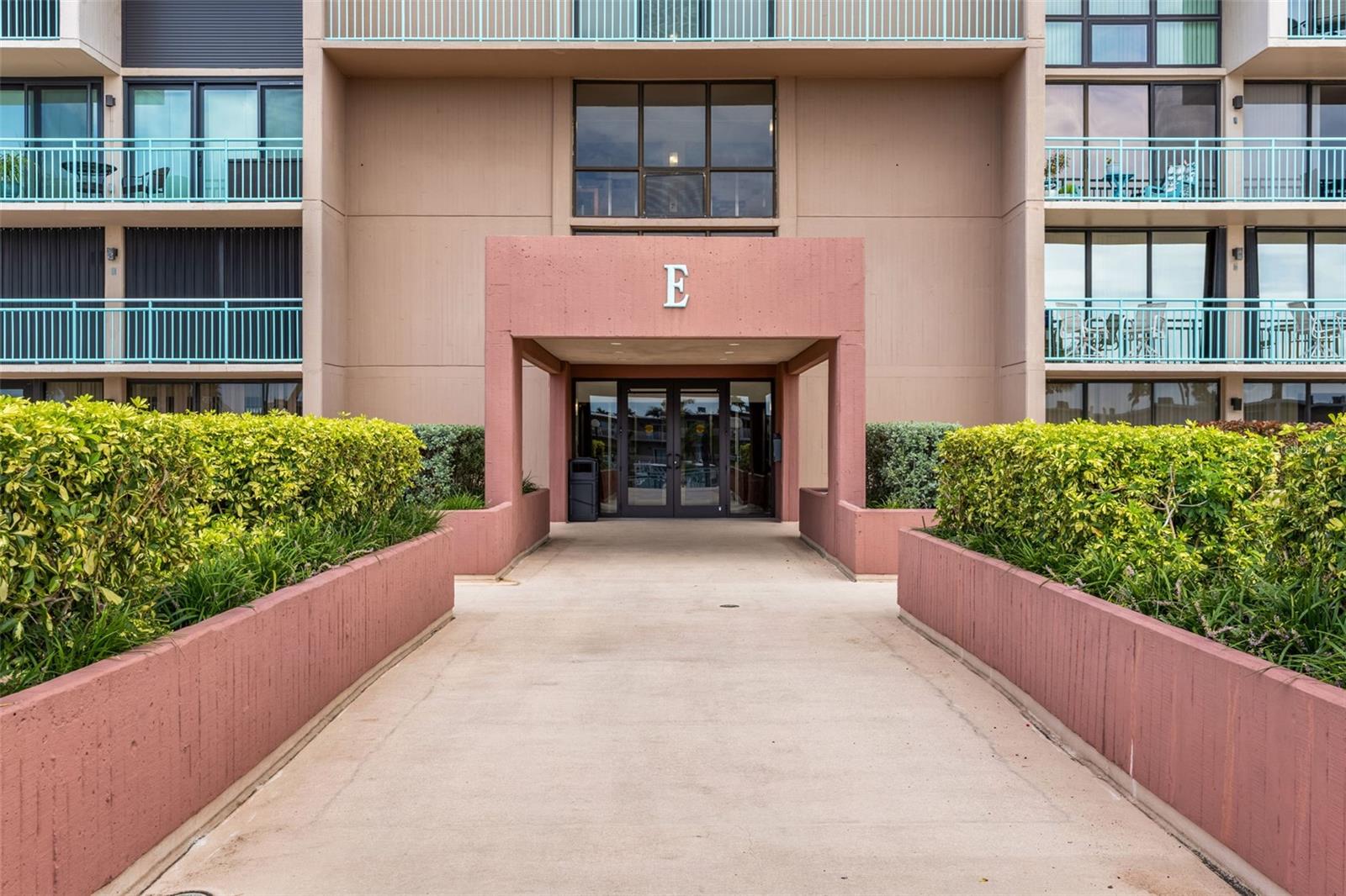 Image 38 of 54 For 1 Key Capri  102e