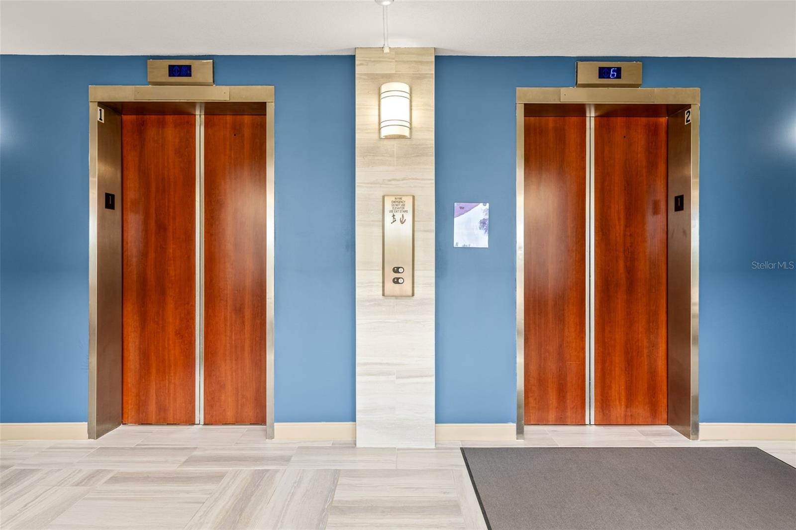 Image 39 of 54 For 1 Key Capri  102e