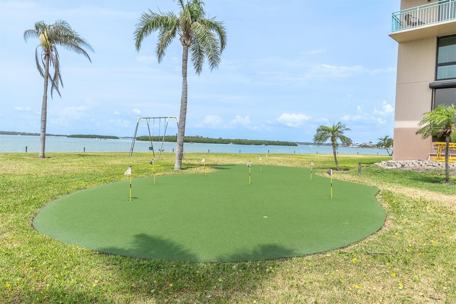 Image 49 of 54 For 1 Key Capri  102e