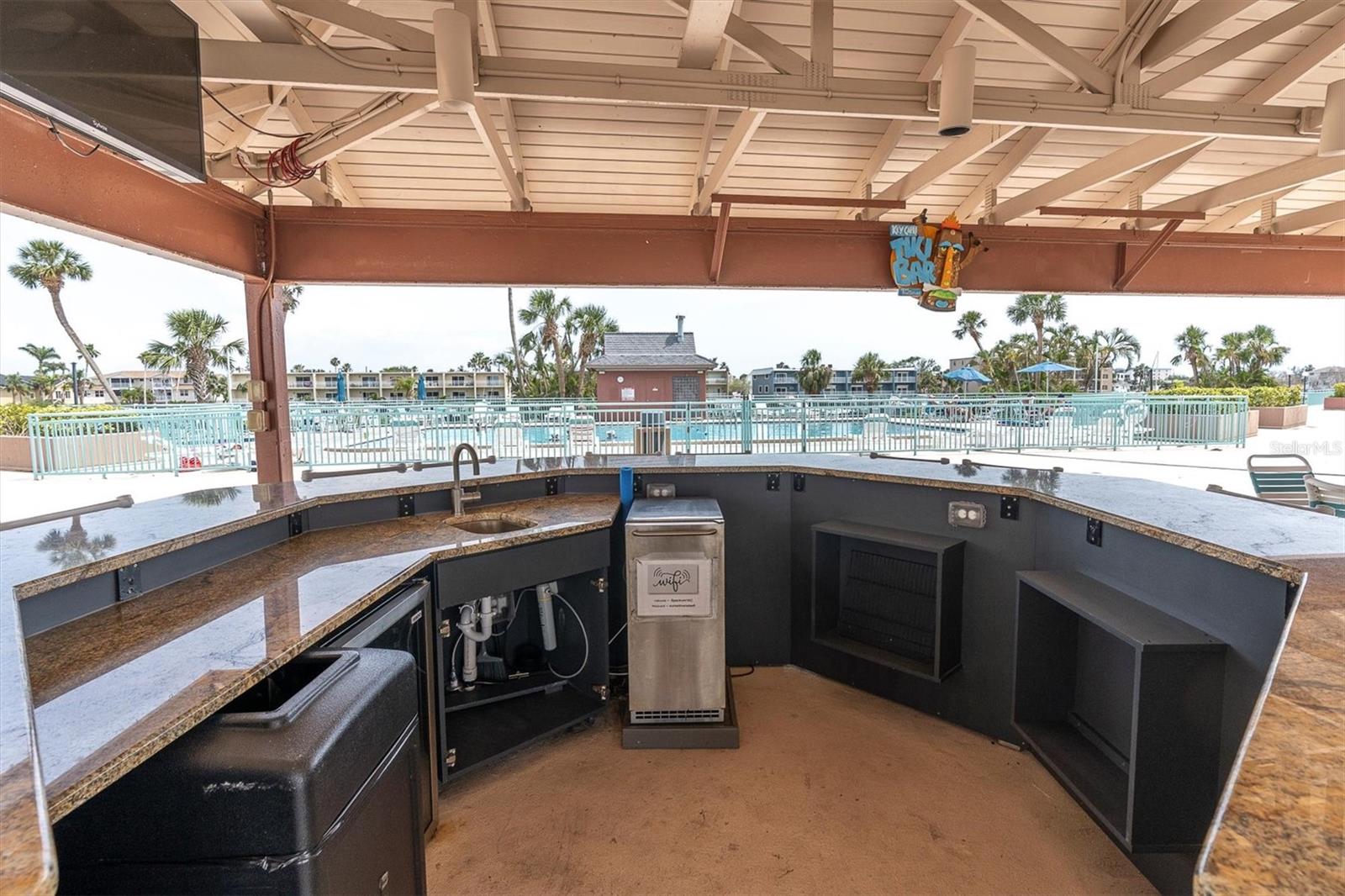 Image 8 of 54 For 1 Key Capri  102e