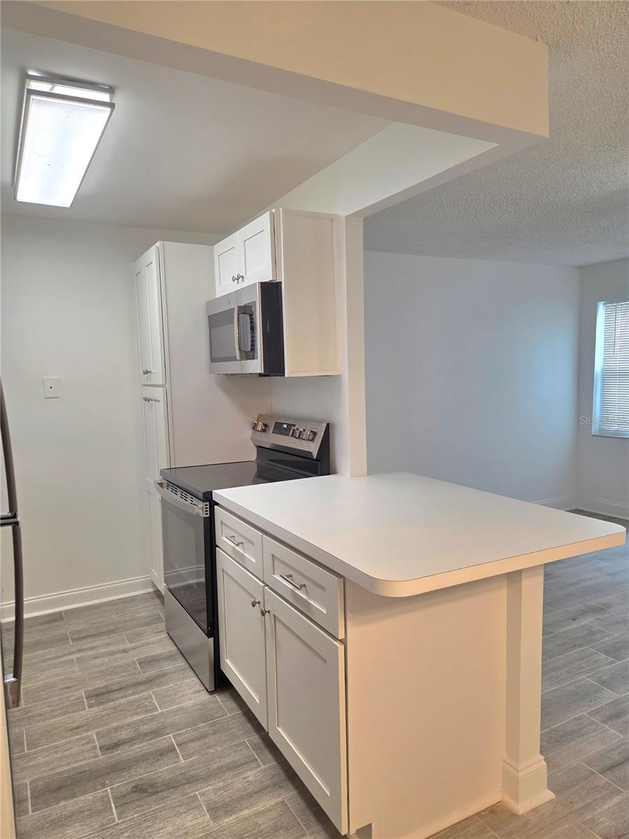 Image 4 of 10 For 353 Mcmullen Booth Road 133