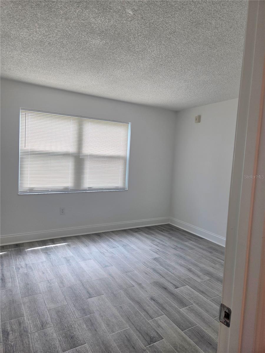 Image 7 of 10 For 353 Mcmullen Booth Road 133